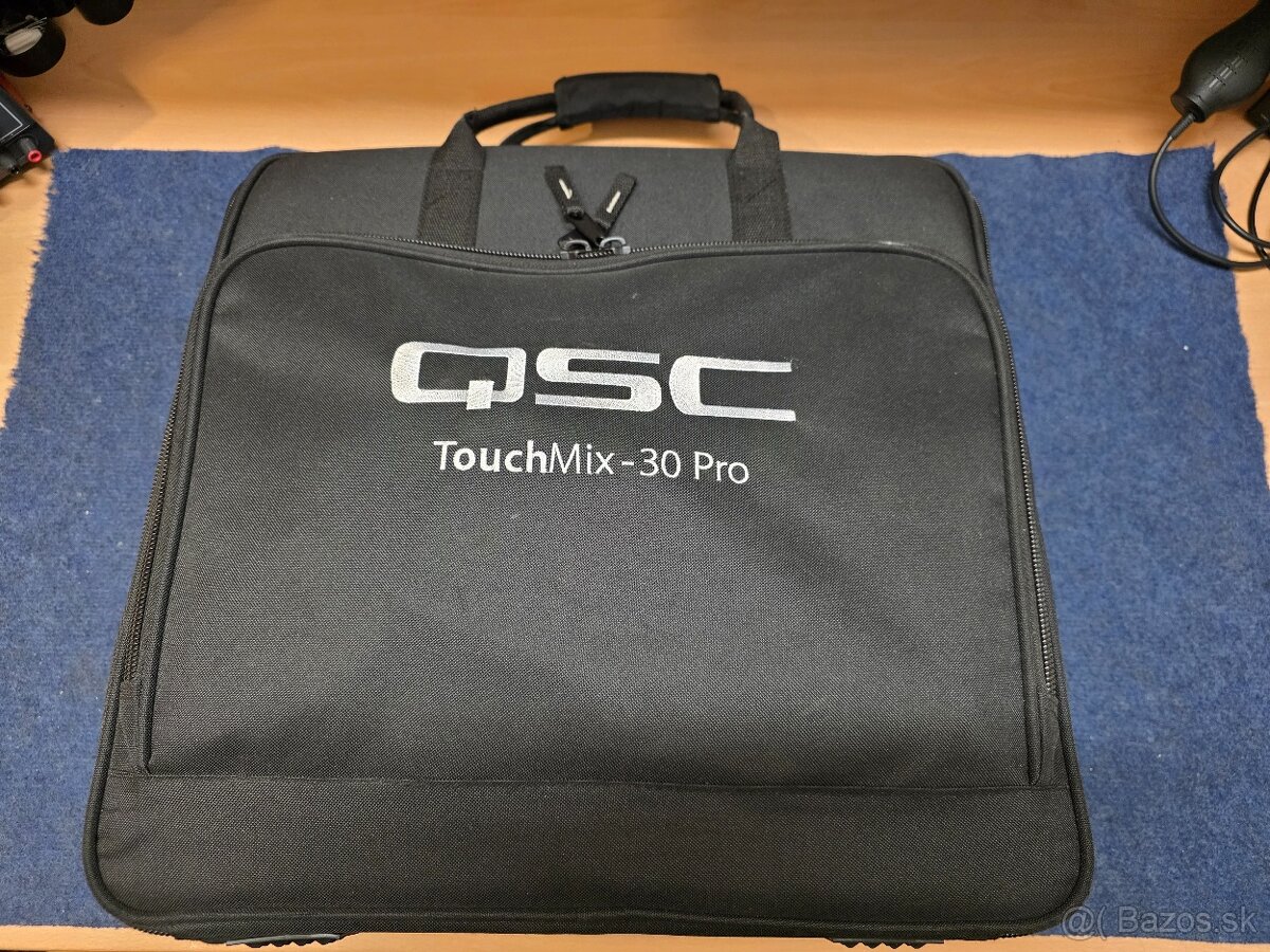 Digitálny mixážny pult QSC Touchmix 30 pro - 6