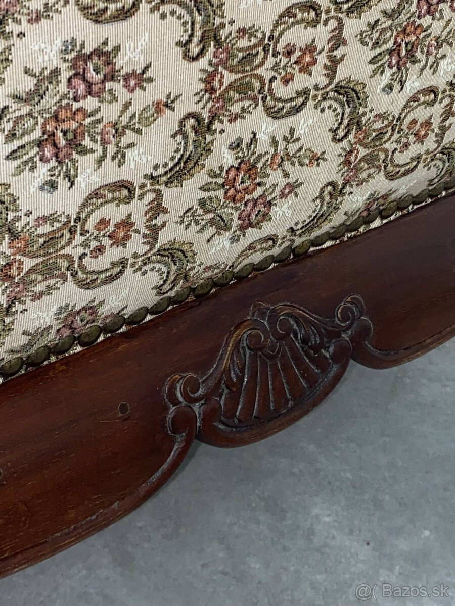 veľká starožitná pohovka s levími labami - 6