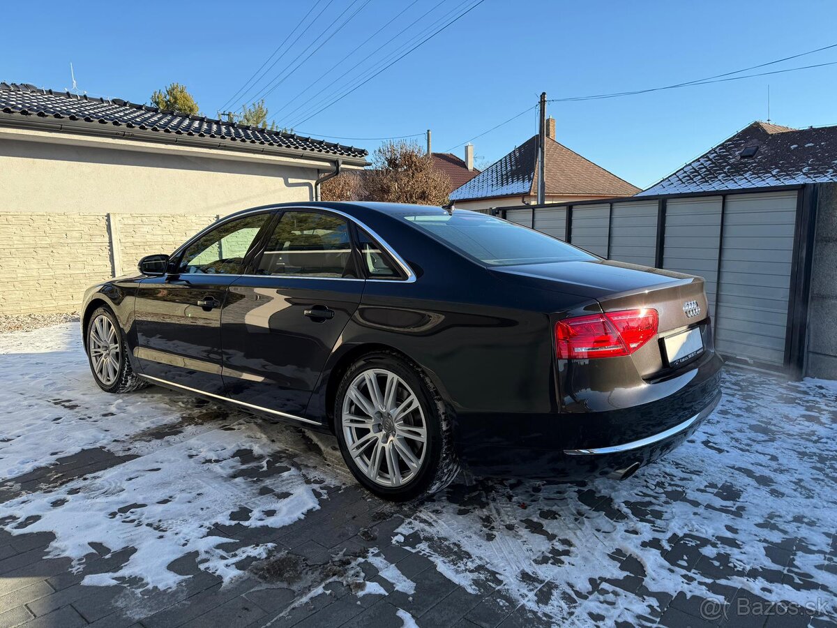 Audi A8 4.2TDi V8 350k Qattro - 6
