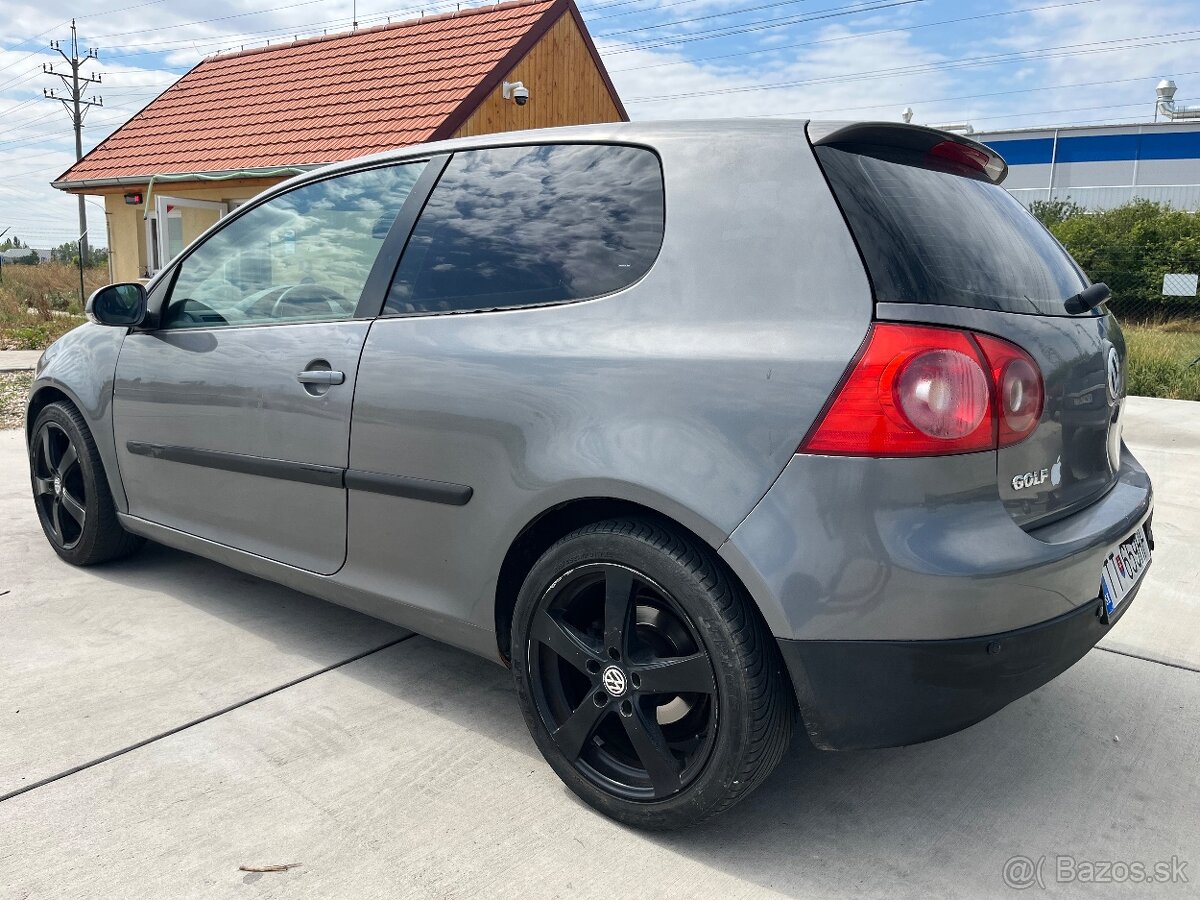 Volkswagen Golf 5 1.9TDI - 6