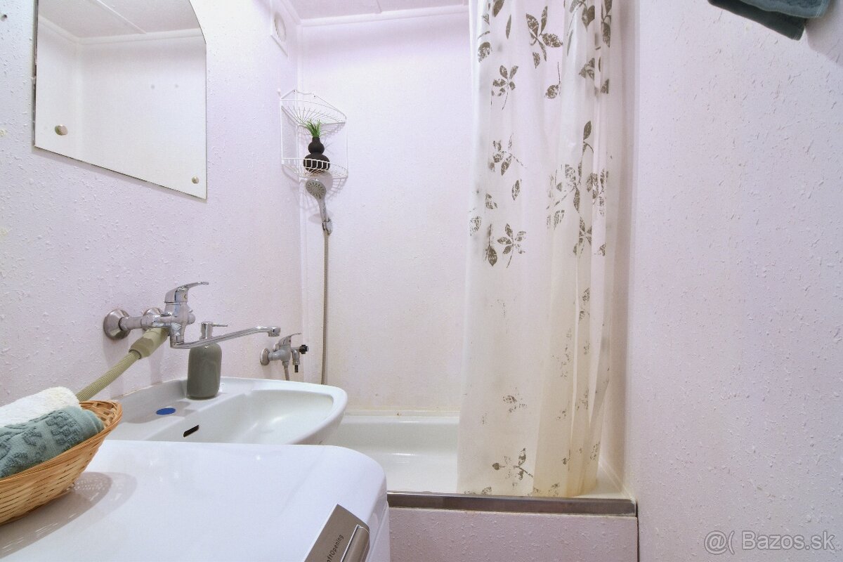 1-izbový byt s balkónom na Klokočine v Nitre - 6