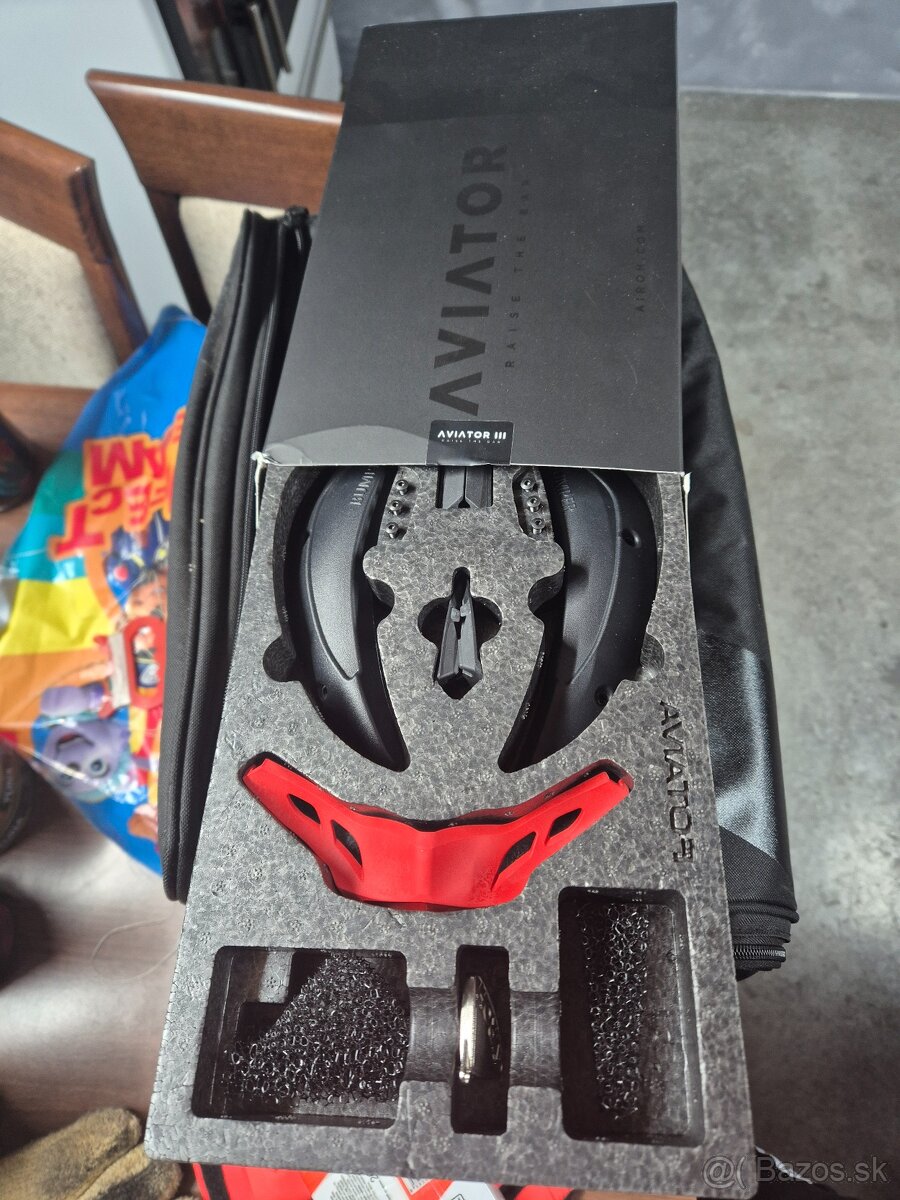 Airoh Aviator 3 - 6