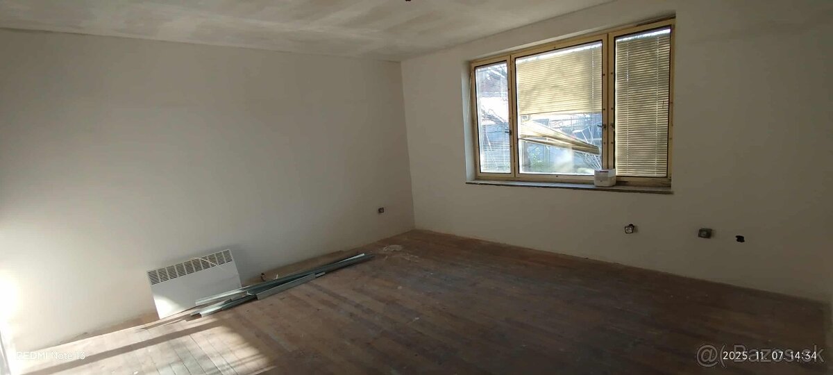 HZ-22 Na Predaj 3 izbový rodinný dom v Kolárove - 6