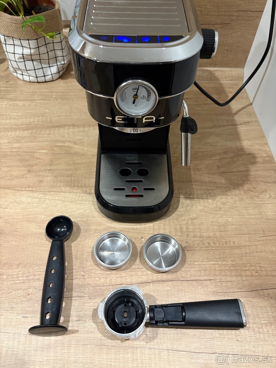 Eta Storio - čierny pákový kávovar - 6