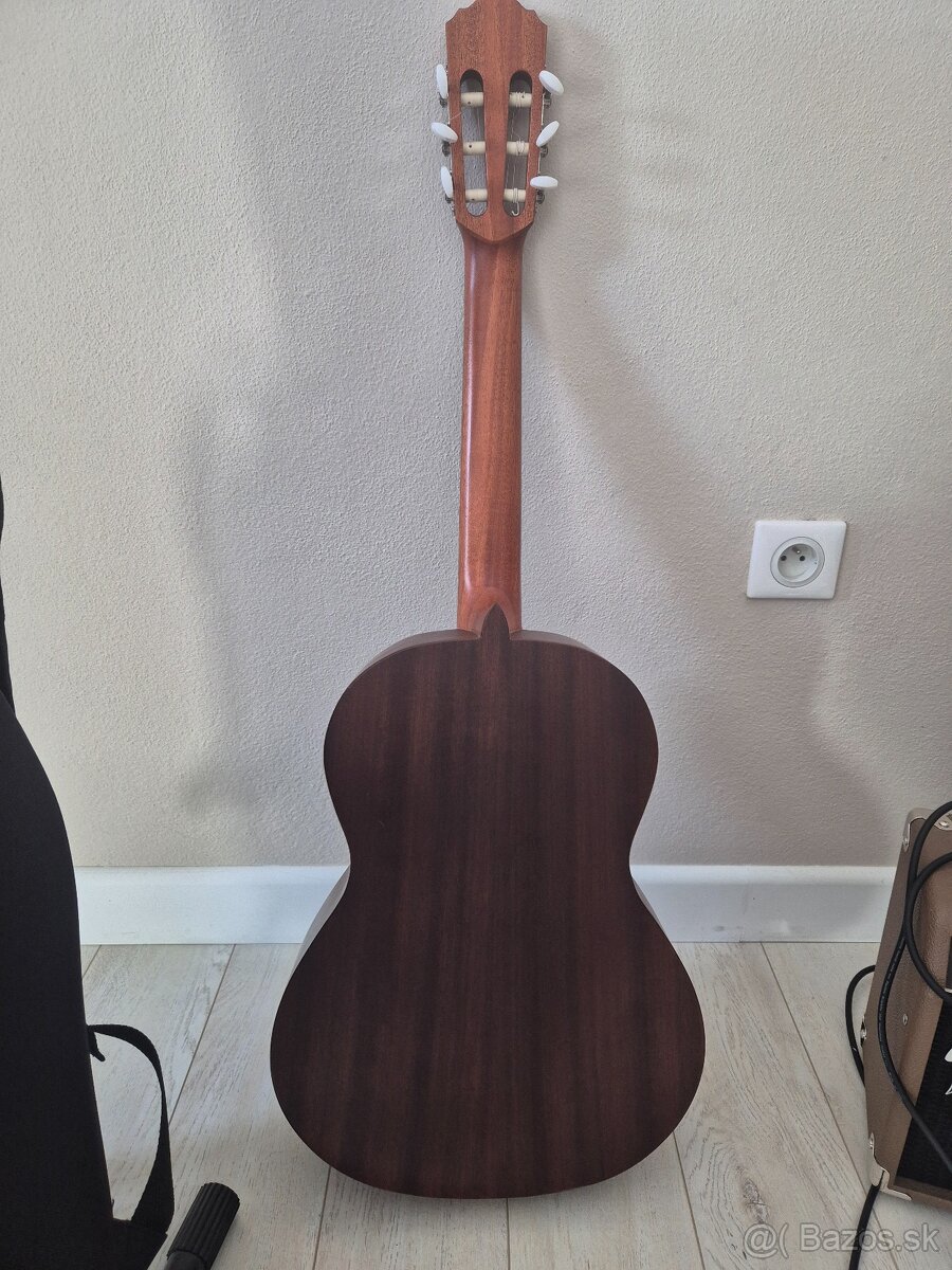 predam 7/8 gitaru zn. Alhambra - 6