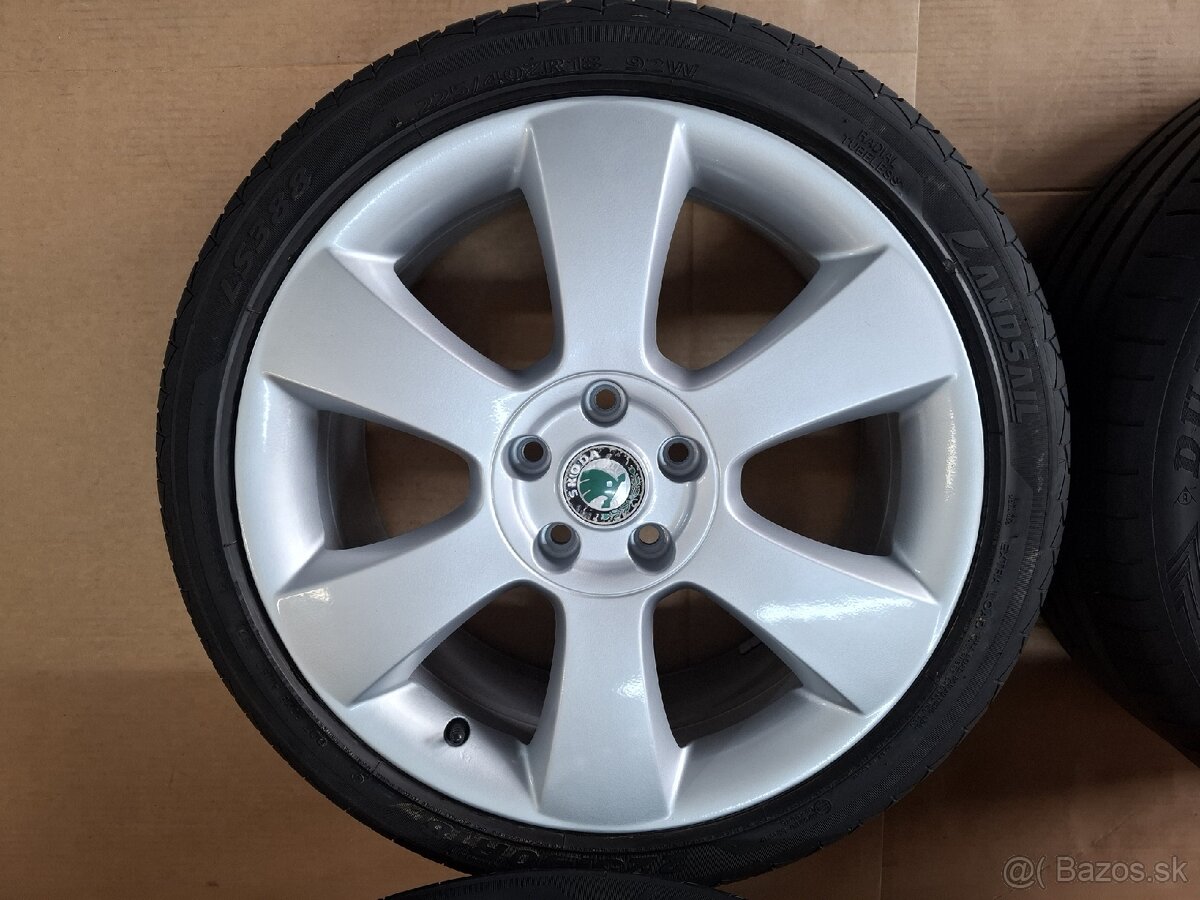 disky LUNA 18" + pneu Superb 2 - 6