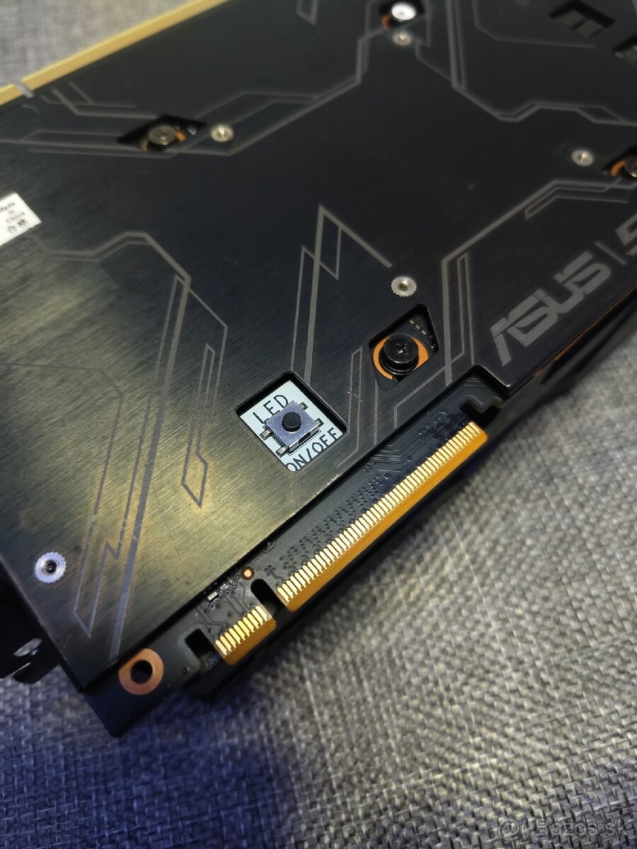 Asus ROG Strix RTX 2080 Super - 6