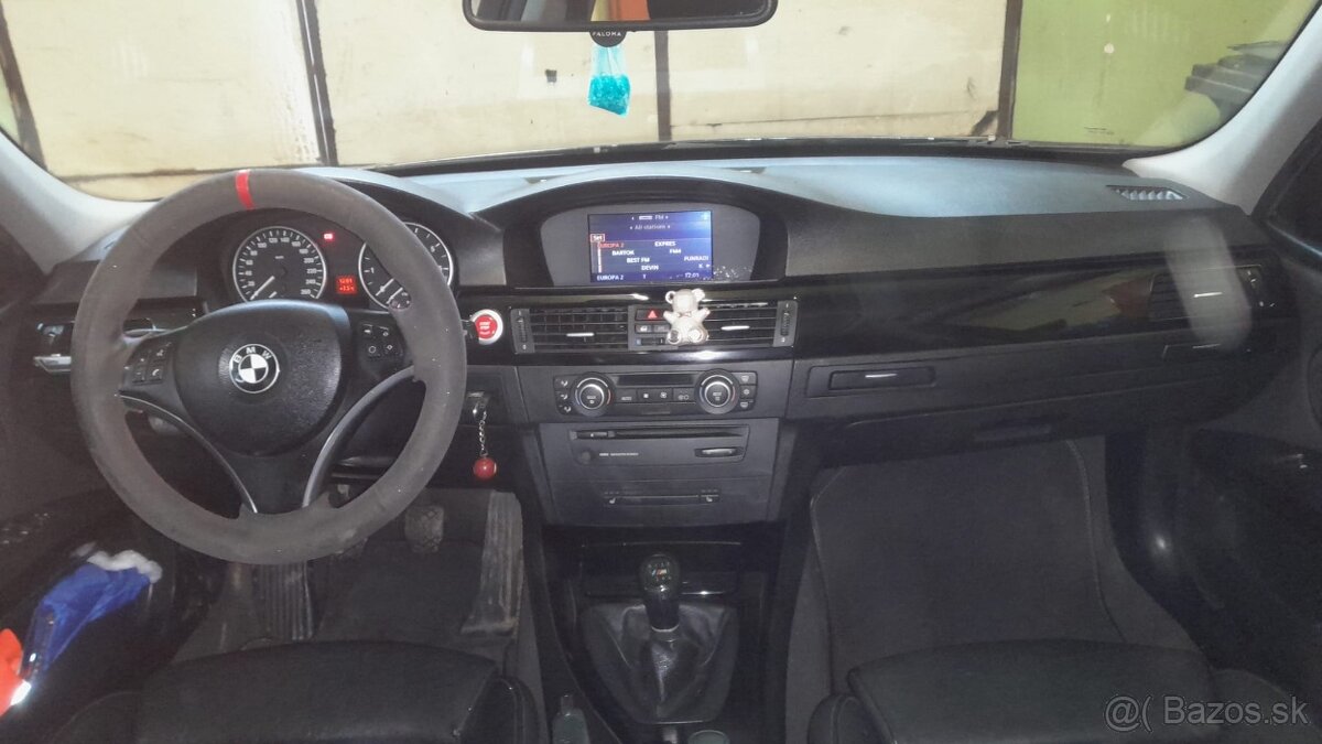 BMW e90 318i 2007 - 6