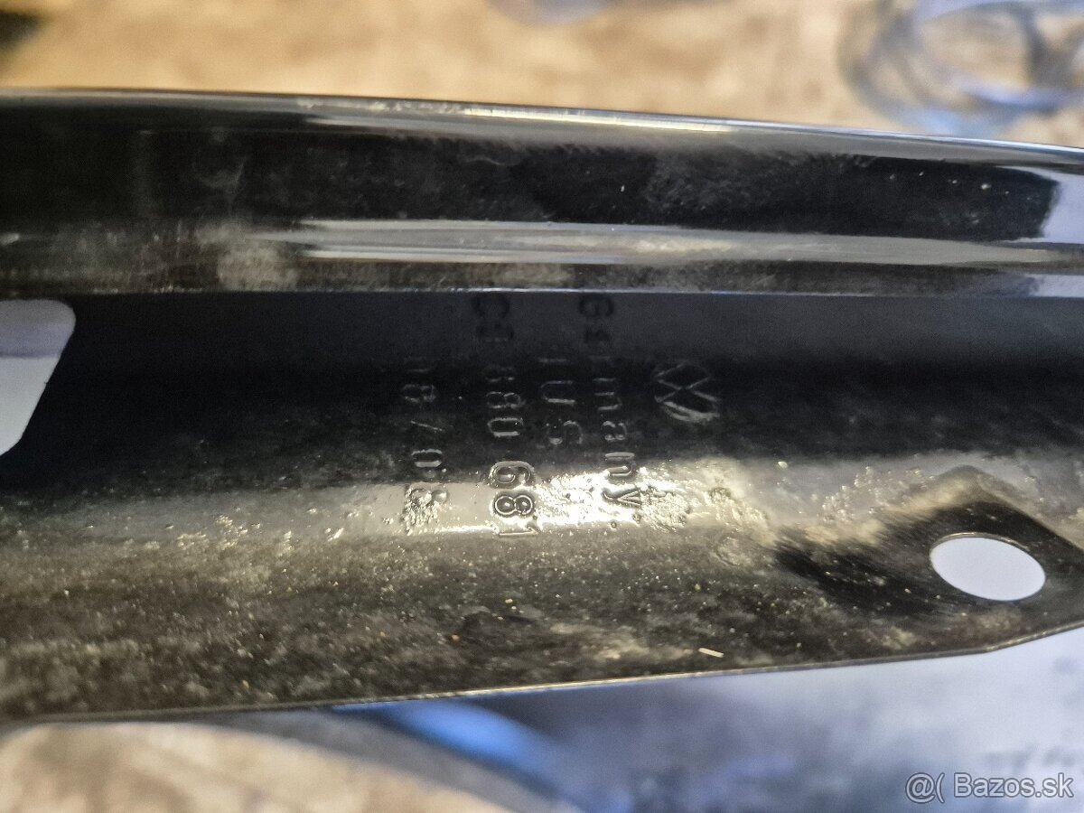 Predám ľavý predný blatník pre Volkswagen Passat b6 3c - 6