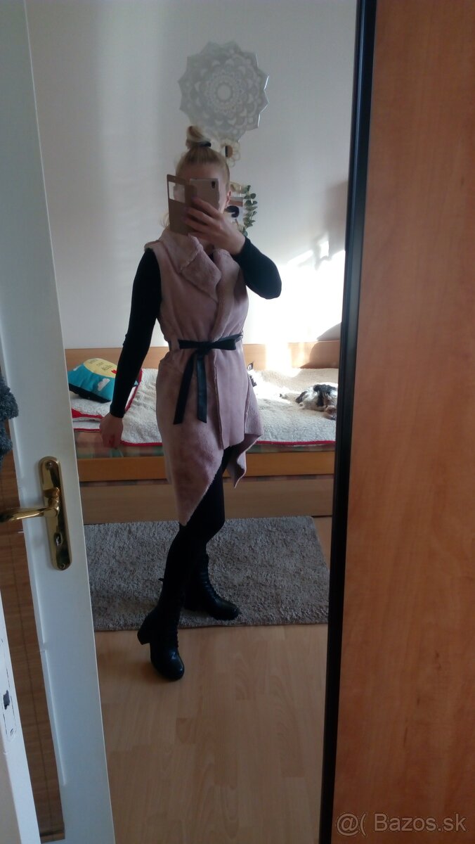 Teplá dámska vesta s opaskom S-M - 6