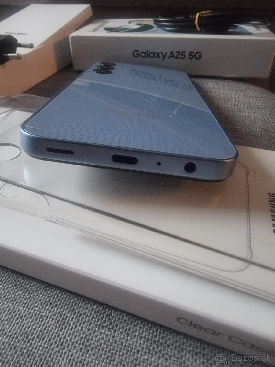 Samsung Galaxy A25-128GB - 6