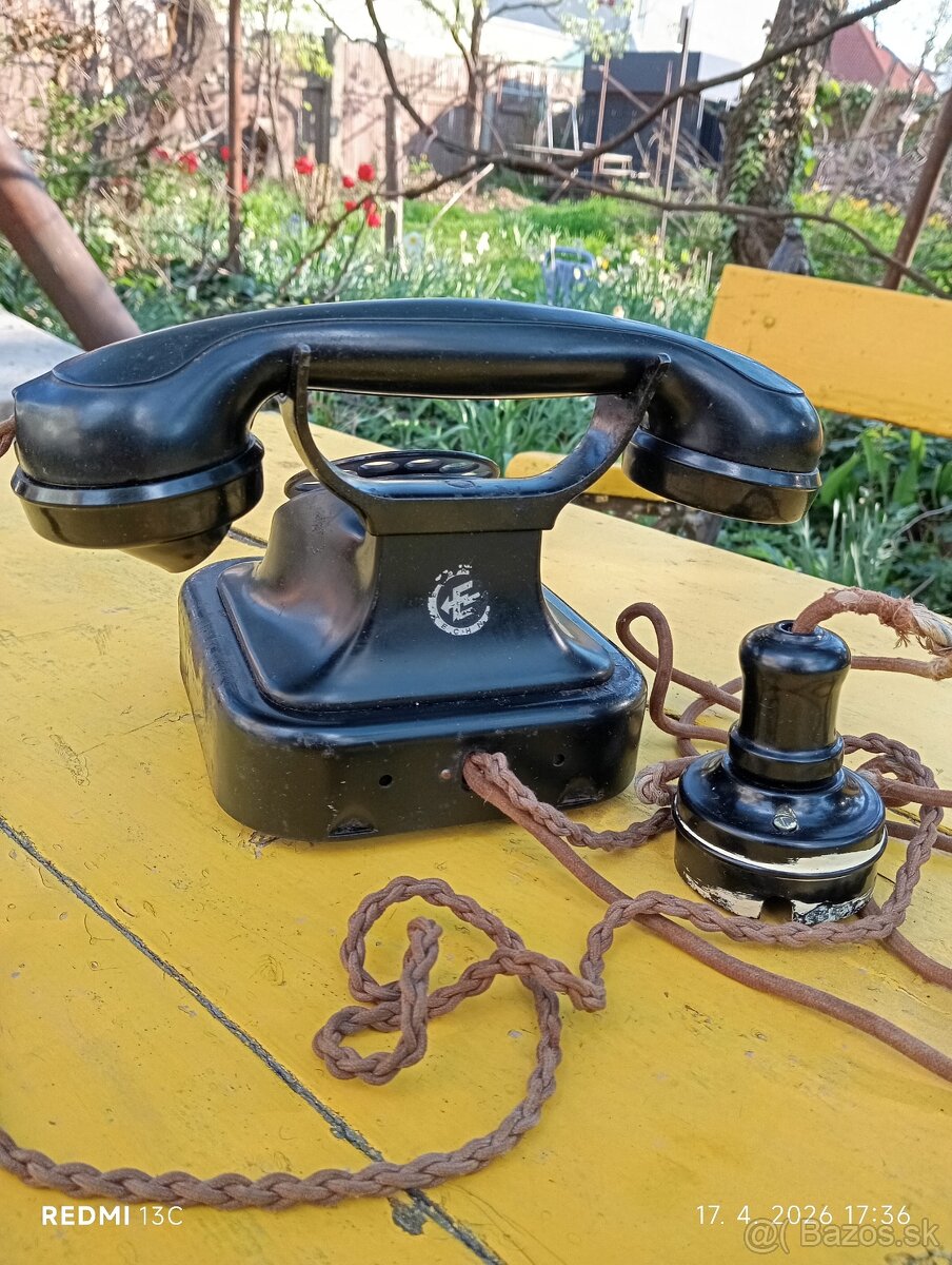 Starý telefón Elektrotechna - 6