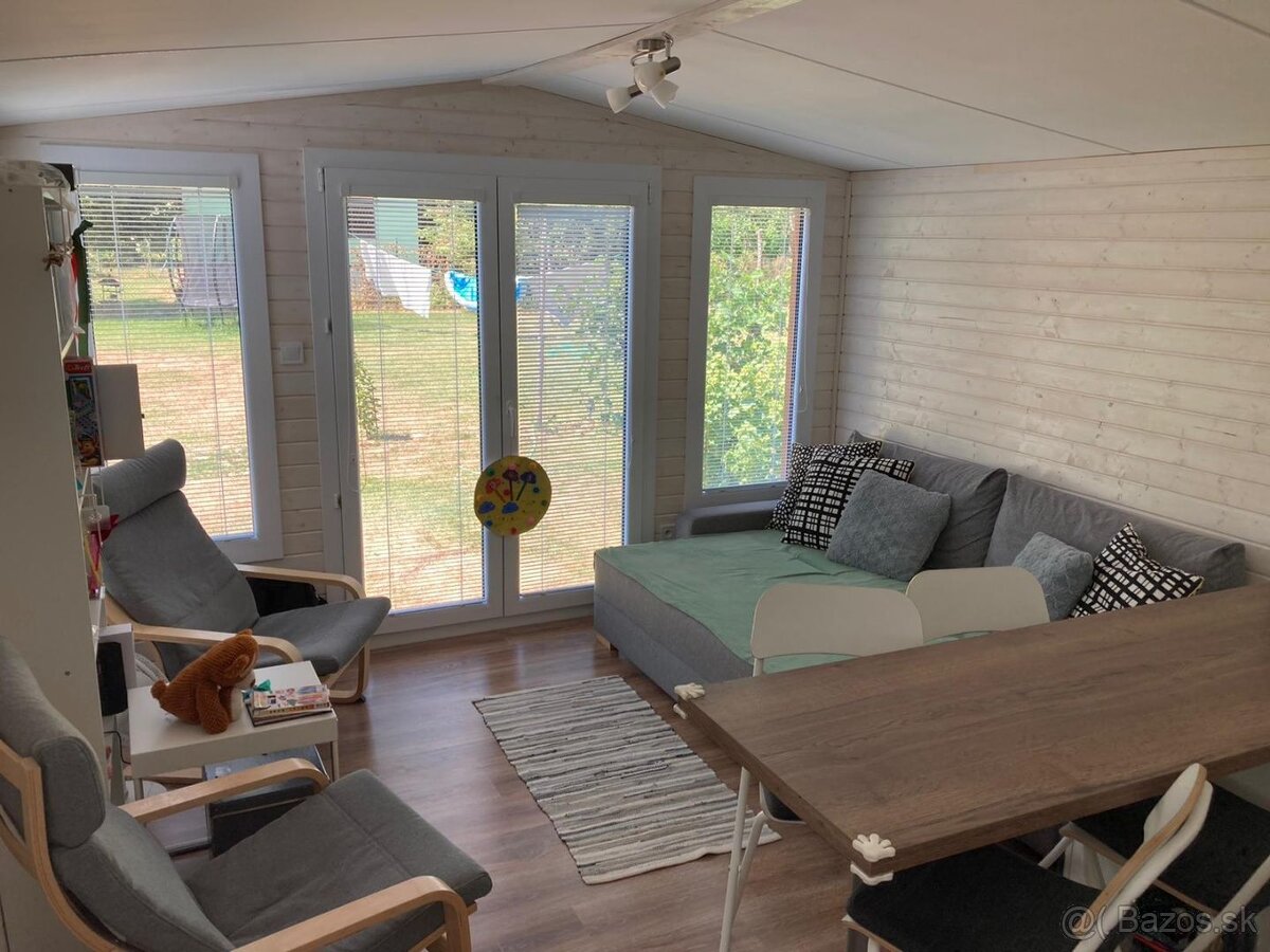 Na predaj pozemok s rekreačnou chalupou - 6