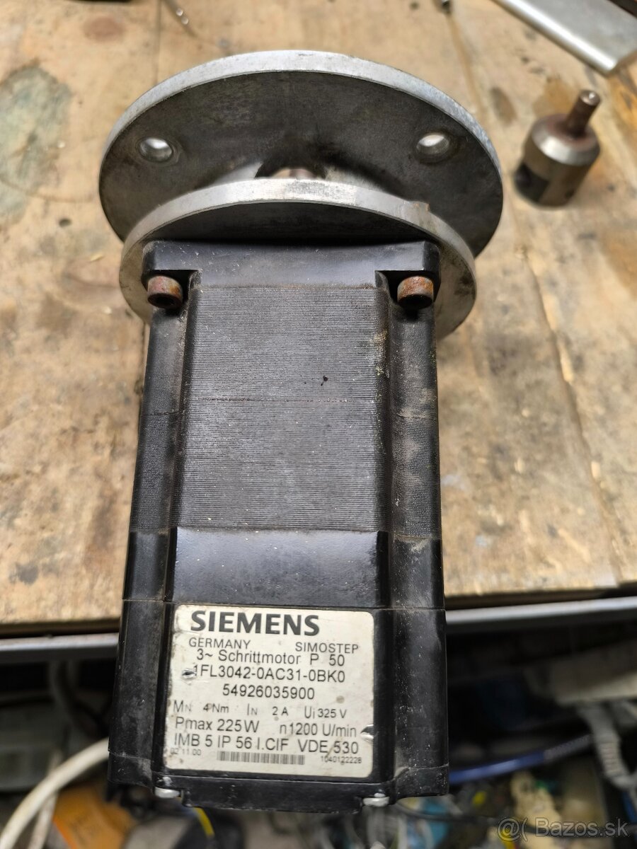Siemens Simatic PLC S7-300,displeje,motory … - 6