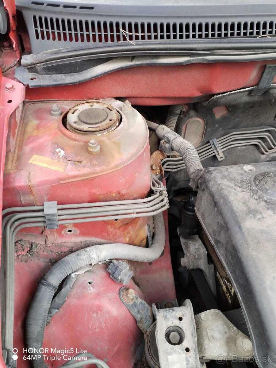 Toyota corolla e12 - 6