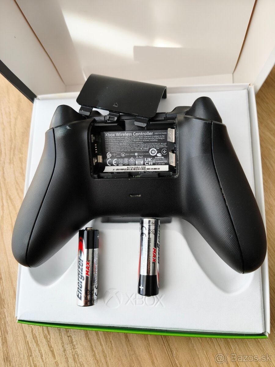 Xbox One 500G - 6