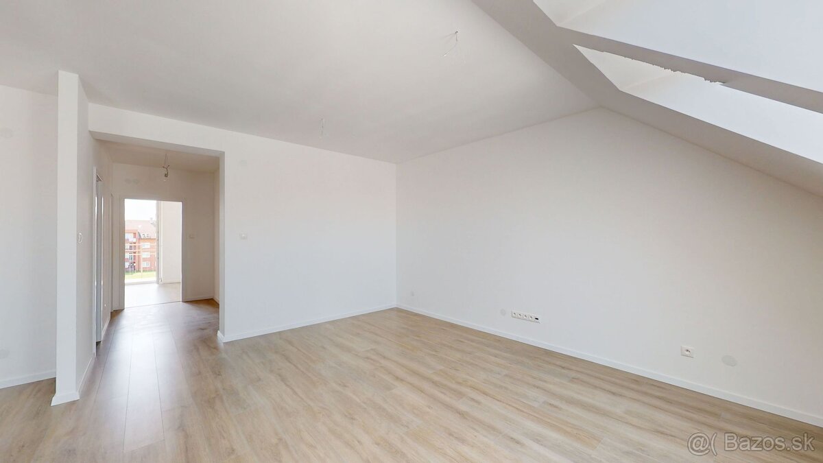 Polianky / B6412 / 2-izbový byt s loggiou - 6