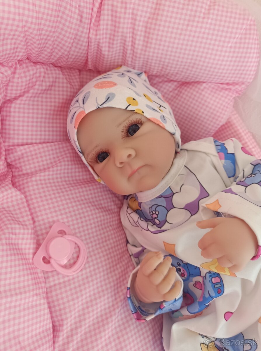 Realistická bábika Monika - 6