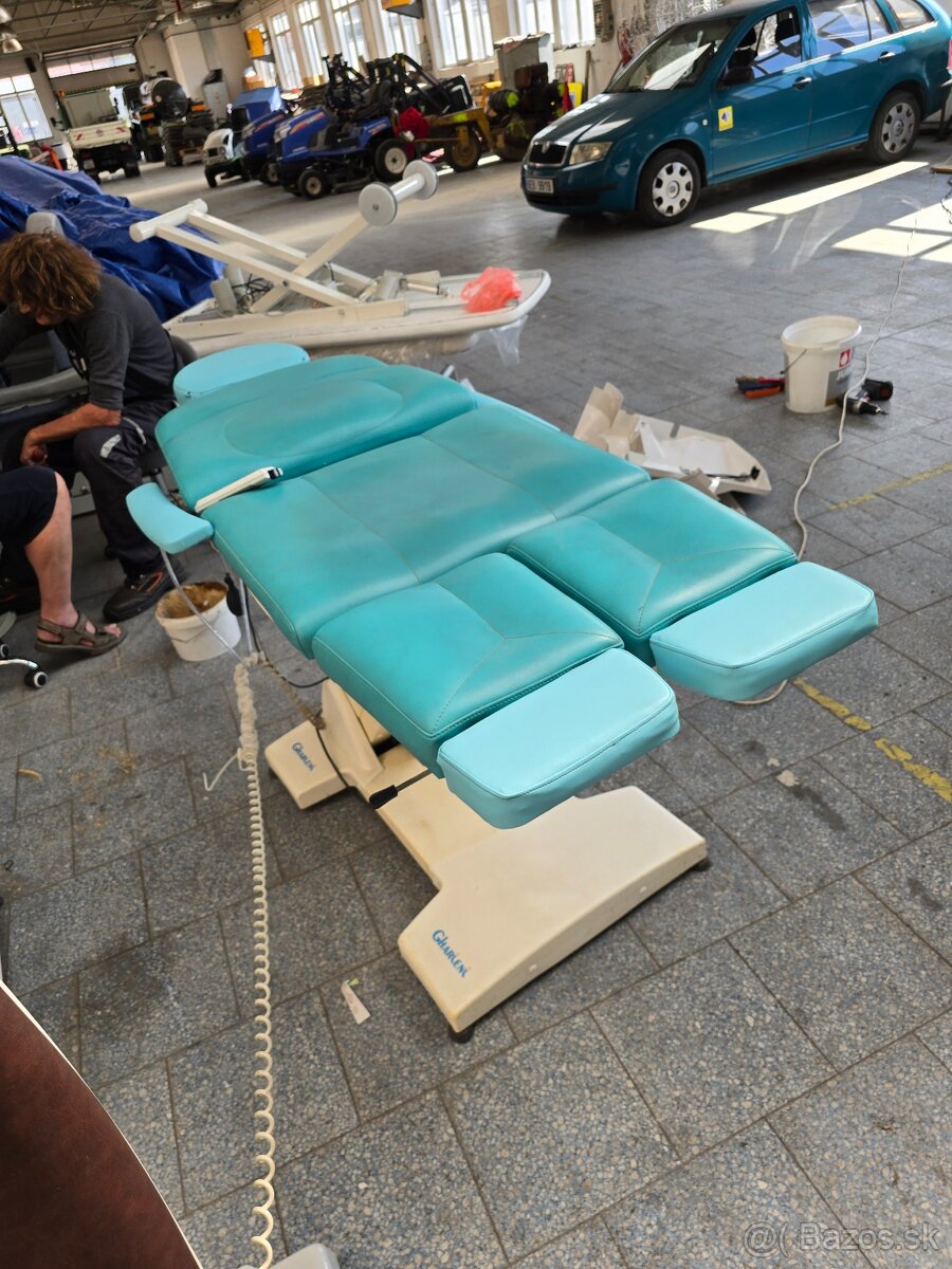 Elektrické pedikérské křeslo AKCE gharieni 3motory zelené - 6