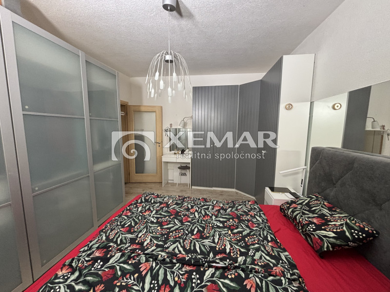 Predaj 3,5 izbový byt v Žiari nad Hronom na Etape - 6