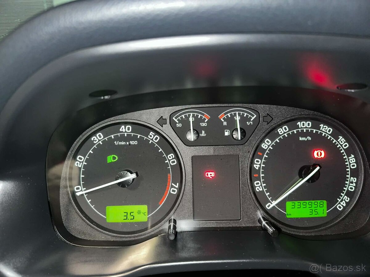 Škoda Octavia 1.6 75KW Benzín - 6