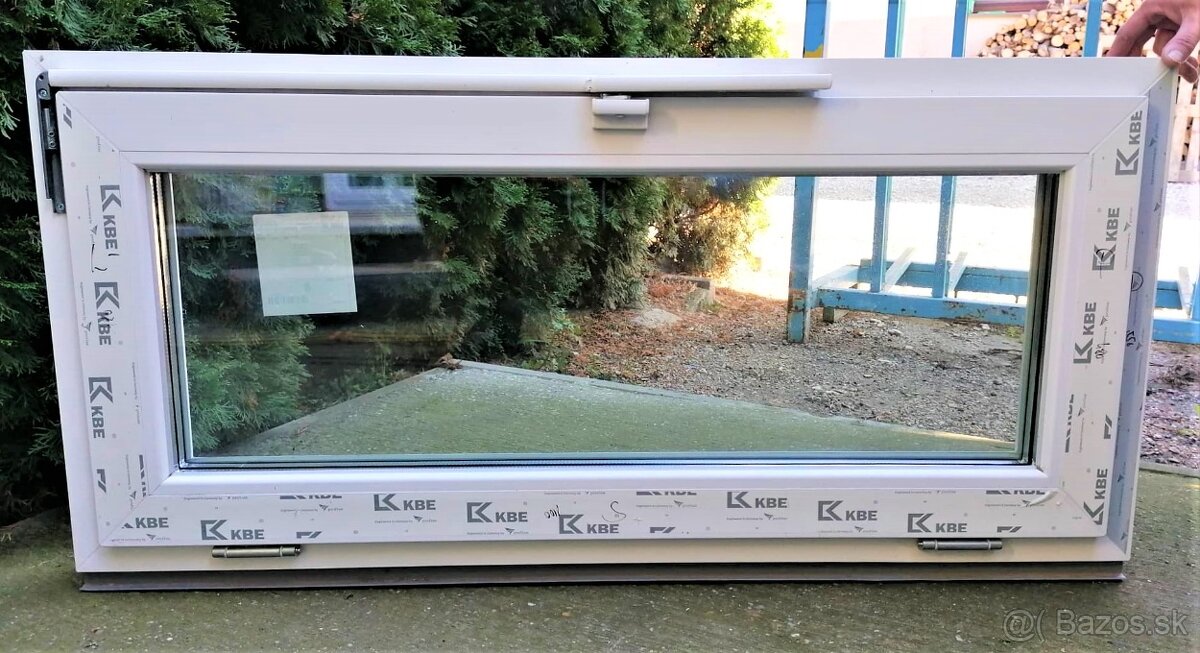 Predám plastové okno, biela, zlatý dub, sivá - 6