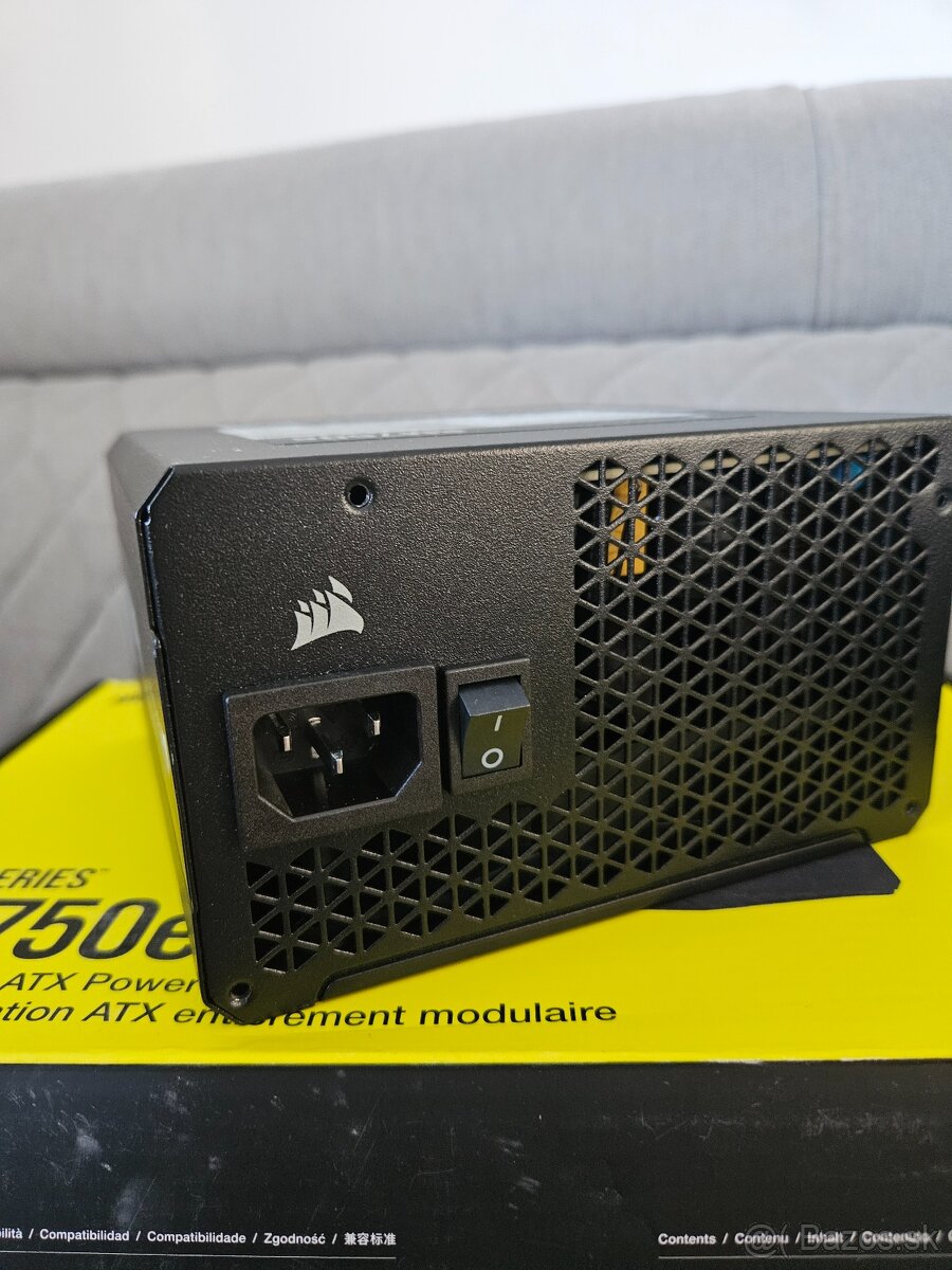 Corsair RM750e - 750W - 6