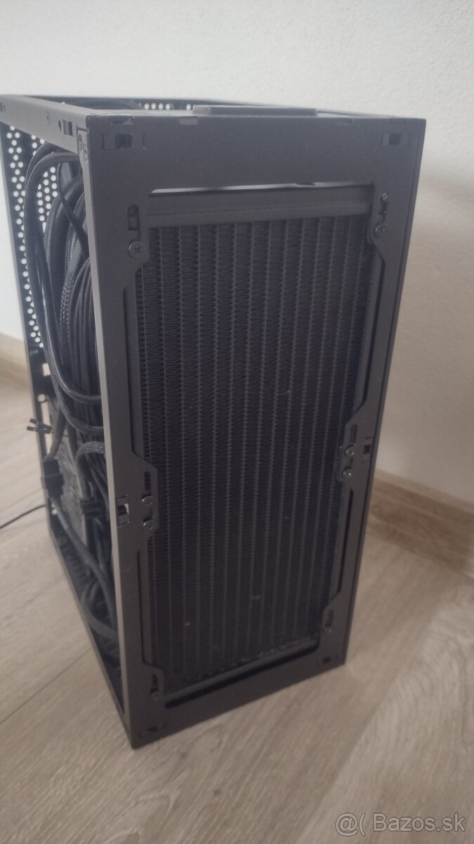 Predám základ na ITX herný počítač - 6