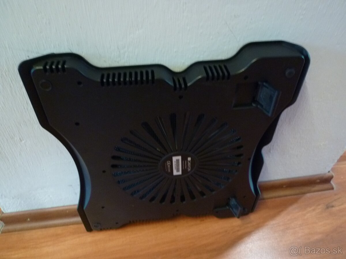 Predám chladiacu podložku pod notebook CANYON. - 6