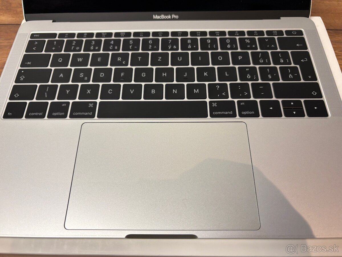 Apple MacBook Pro 13” 2016 256GB SSD 8GB RAM Silver – bez TB - 6