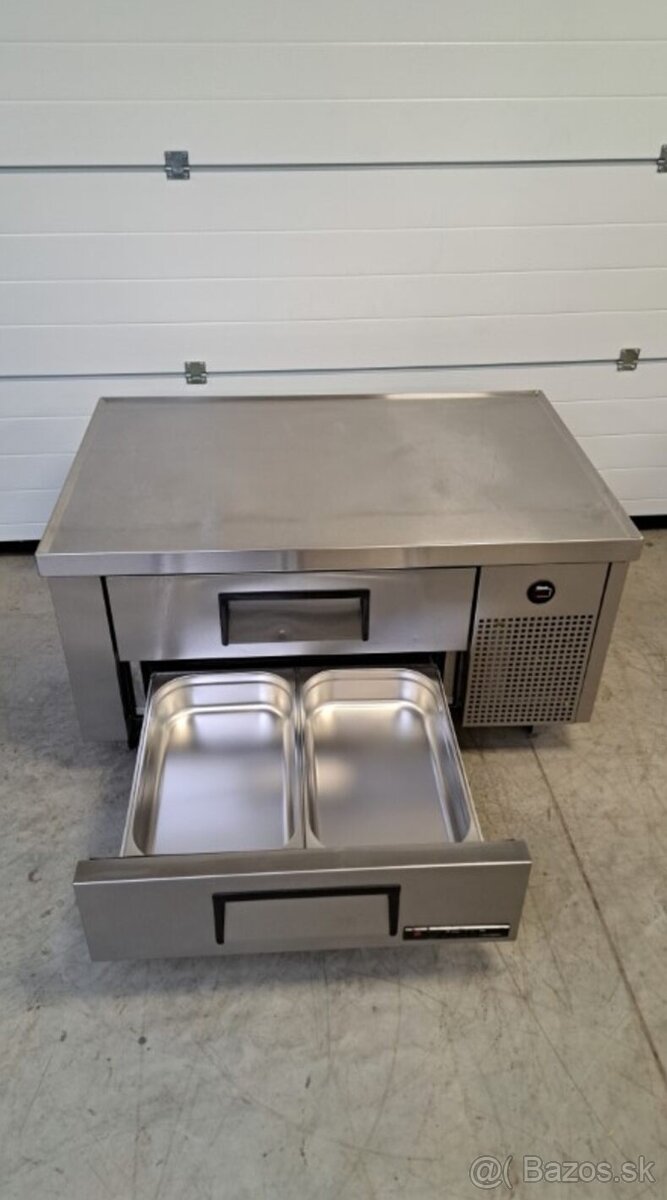 Chladící podestavba TRUE - TRCB-48 - 6