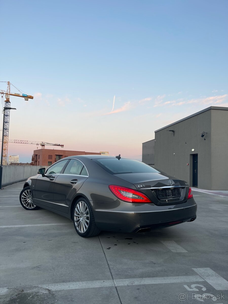 Mercedes CLS 3.0 CDI 195 kW 4MATIC - 6
