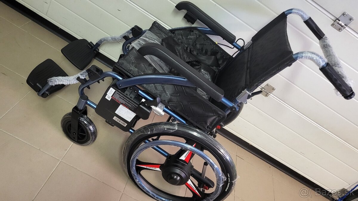 elektrický vozik pre ZTP vaha 23kg nosnosť do110Kg - 6
