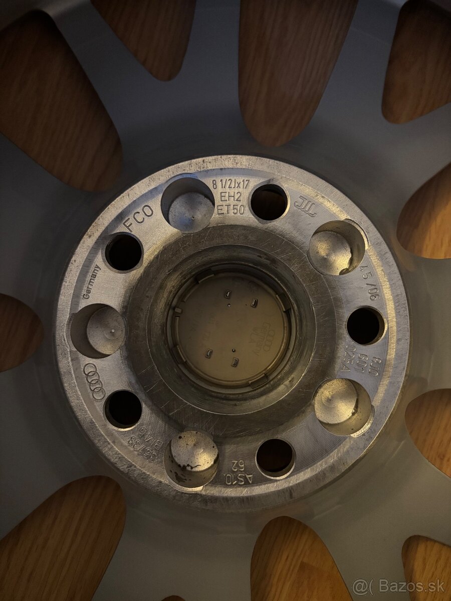 r17 5x112 Audi TT - 6