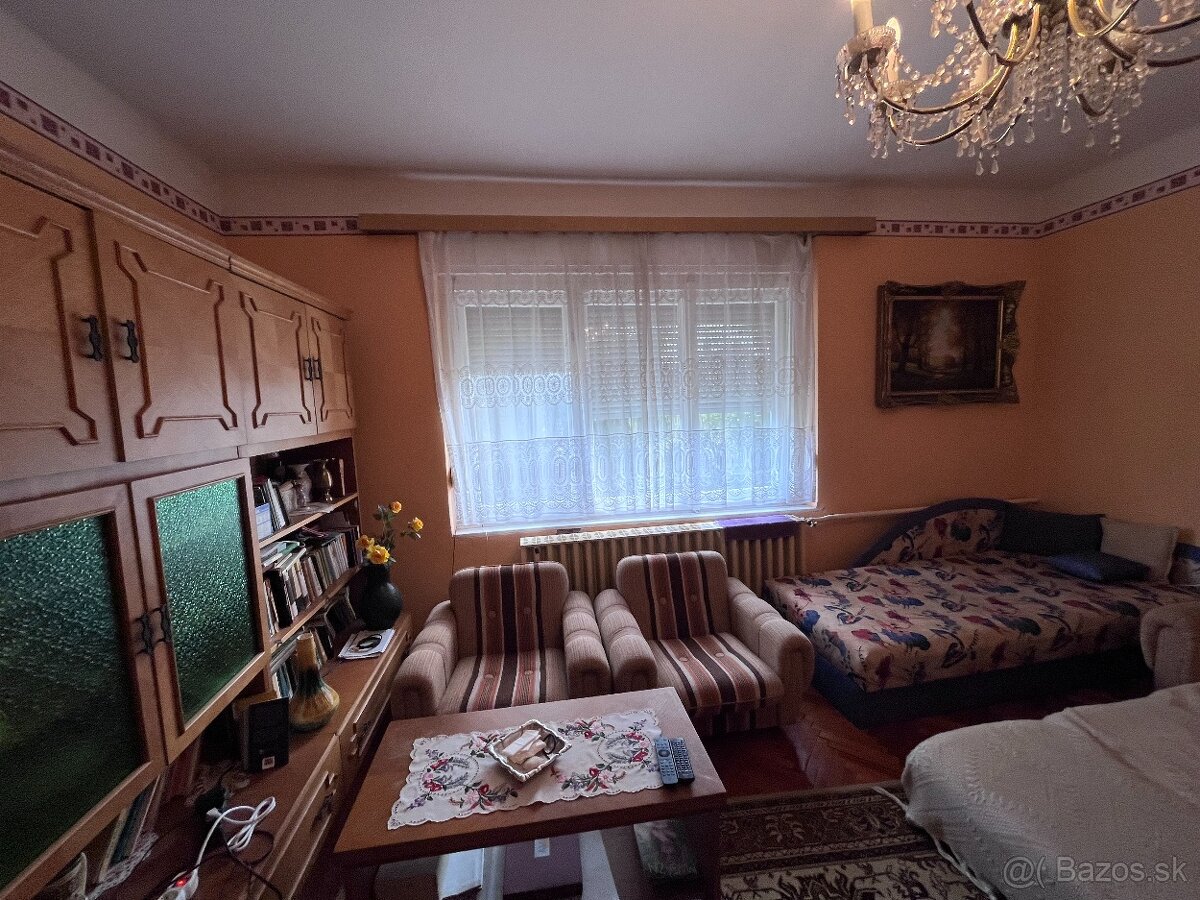 MAĎARSKO - SZALONNA - 5 IZBOVÝ ZREKONŠTRUOVANÝ RD - 6