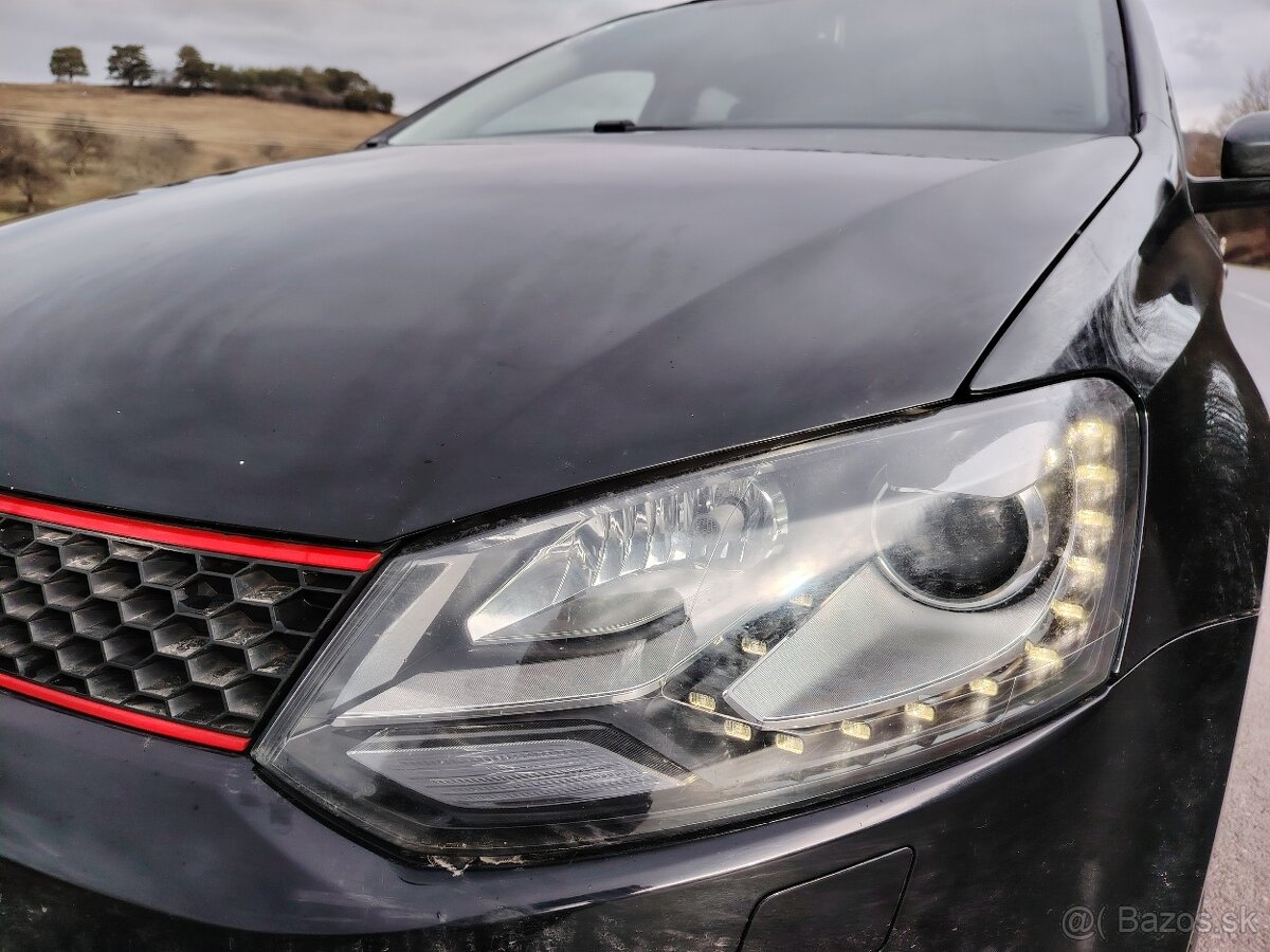 Volkswagen Polo 1.6 TDI Highline - 6