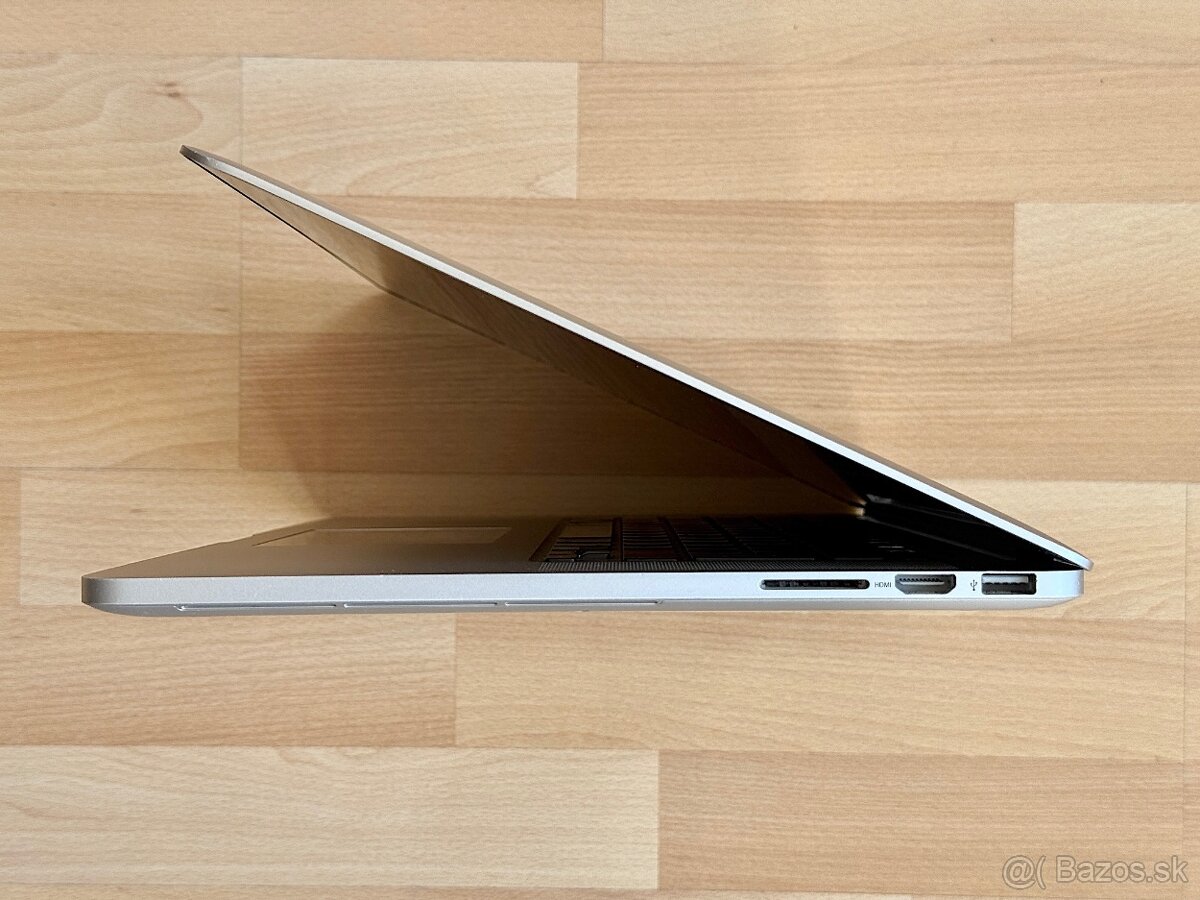 MacBook Pro 15" i7-2GHz,4j/8GB/256GB, NOVÁ BATÉRIA - 6