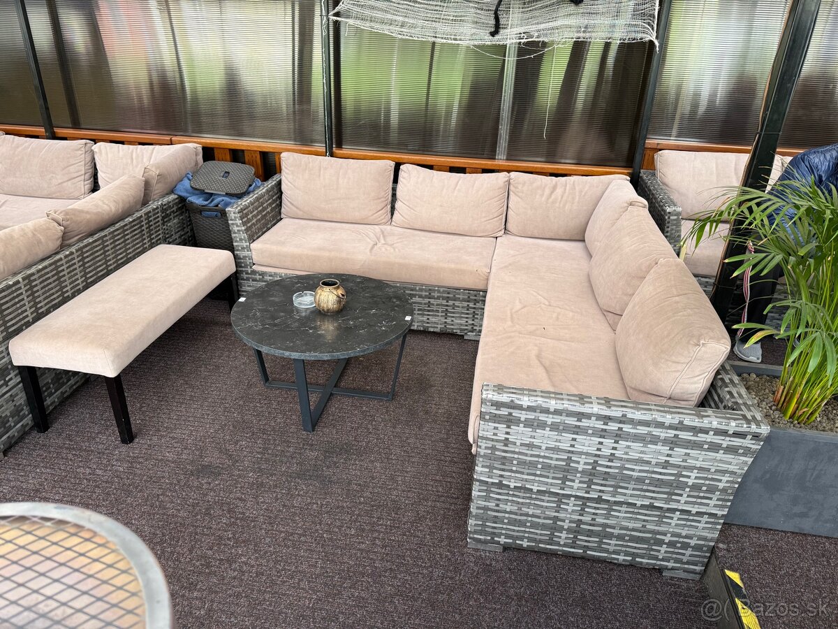 rohový ratanový gauč - 6