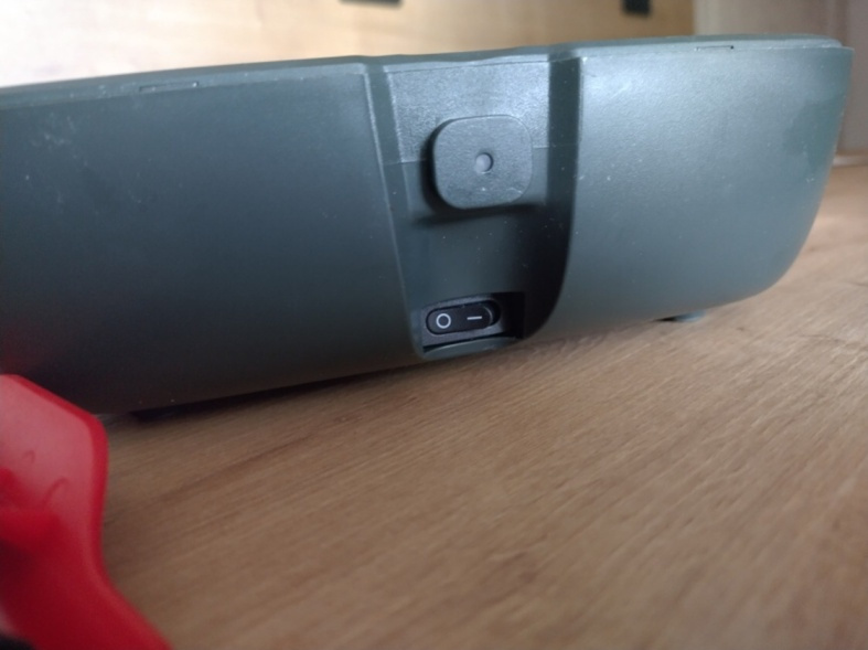 Novy elektricky obedar aj s krabicou - 6