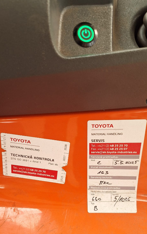 Predám elektrický paletový vozík Toyota - 6