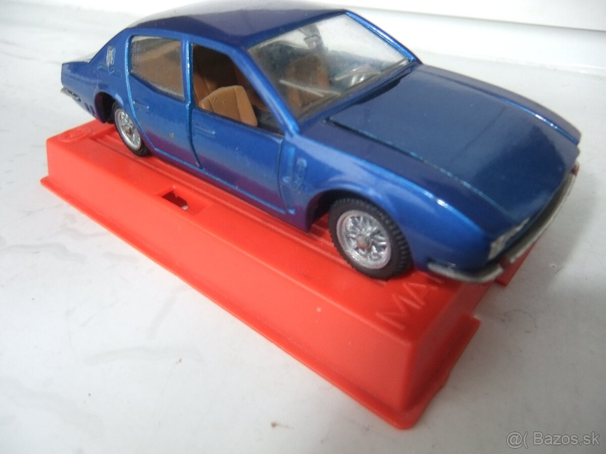 konvolut MEBETOYS 100% stav v original krabickach,1:43 - 6