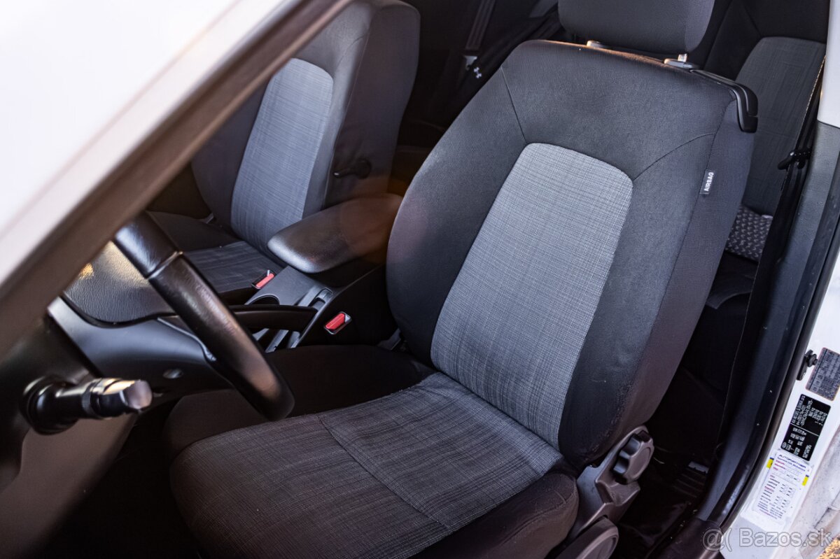 Kia Pro Cee´d 1.6 CRDi 85kW M6 / TOP STAV / - 6