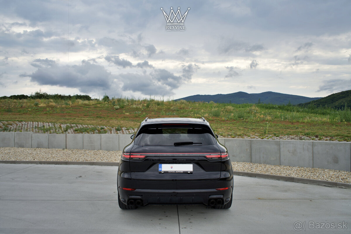 Porsche Cayenne GTS 4.0 V8 Black Edition DPH - 6