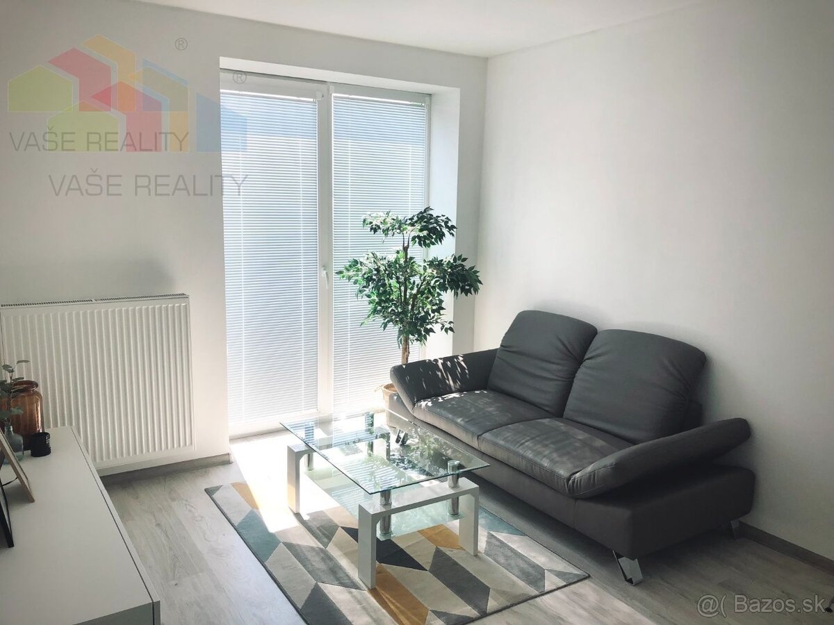 PRENÁJOM Bánovce nad Bebravou / 1 IZBOVÝ VEĽKOMETRÁŽNY BYT - 6