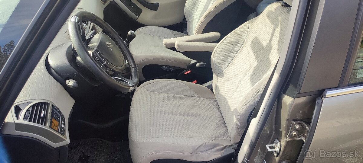 Citroen C4 Grand Picasso - 6