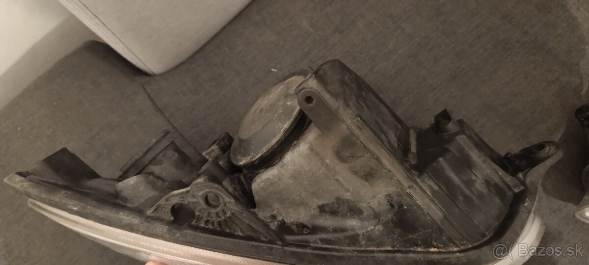 Hlavné svetlomety Fabia II pred fl. - 6