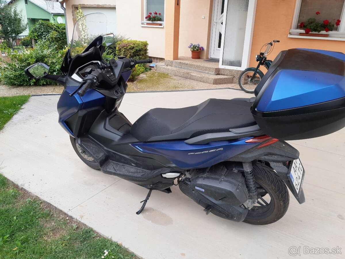 Honda Forza - 6