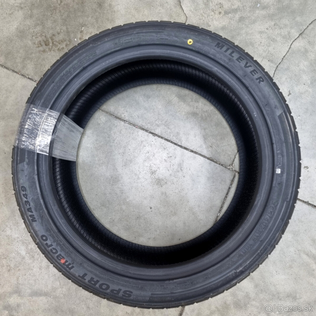 Letné pneumatiky 255/40 R19 MILEVER - 6
