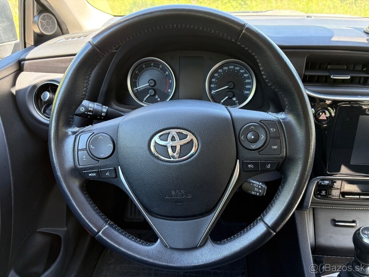 Predám Toyotu Corollu - 6