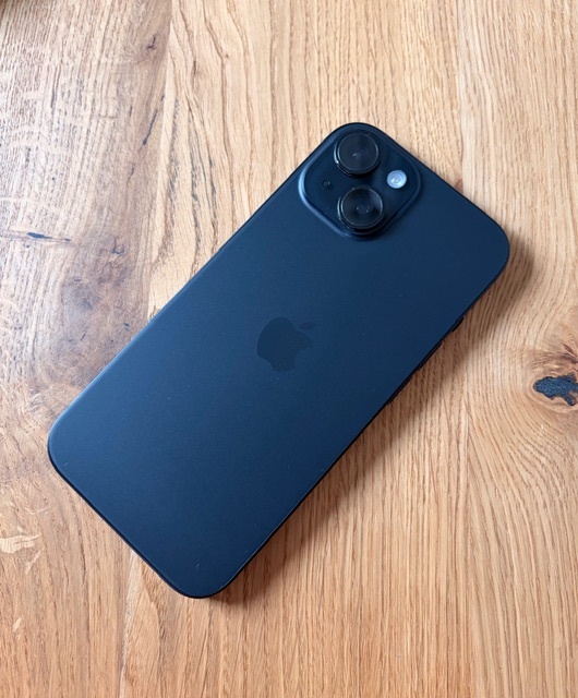 IPhone 15 128 GB čierny - 6